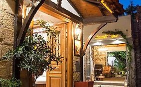 Arxontiko Hotel